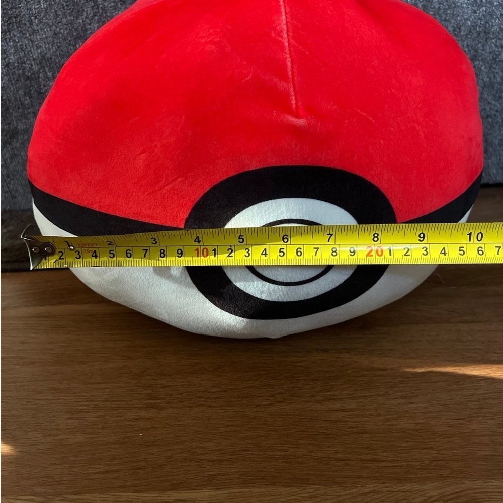NWOT Pokemon Ball Mochi Plush - Picture 3 of 4